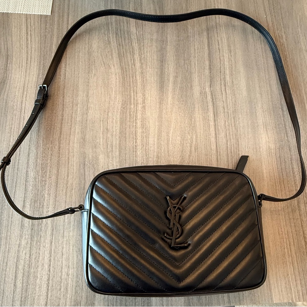Yves Saint Laurent Black Chevron Leather Belt Bag